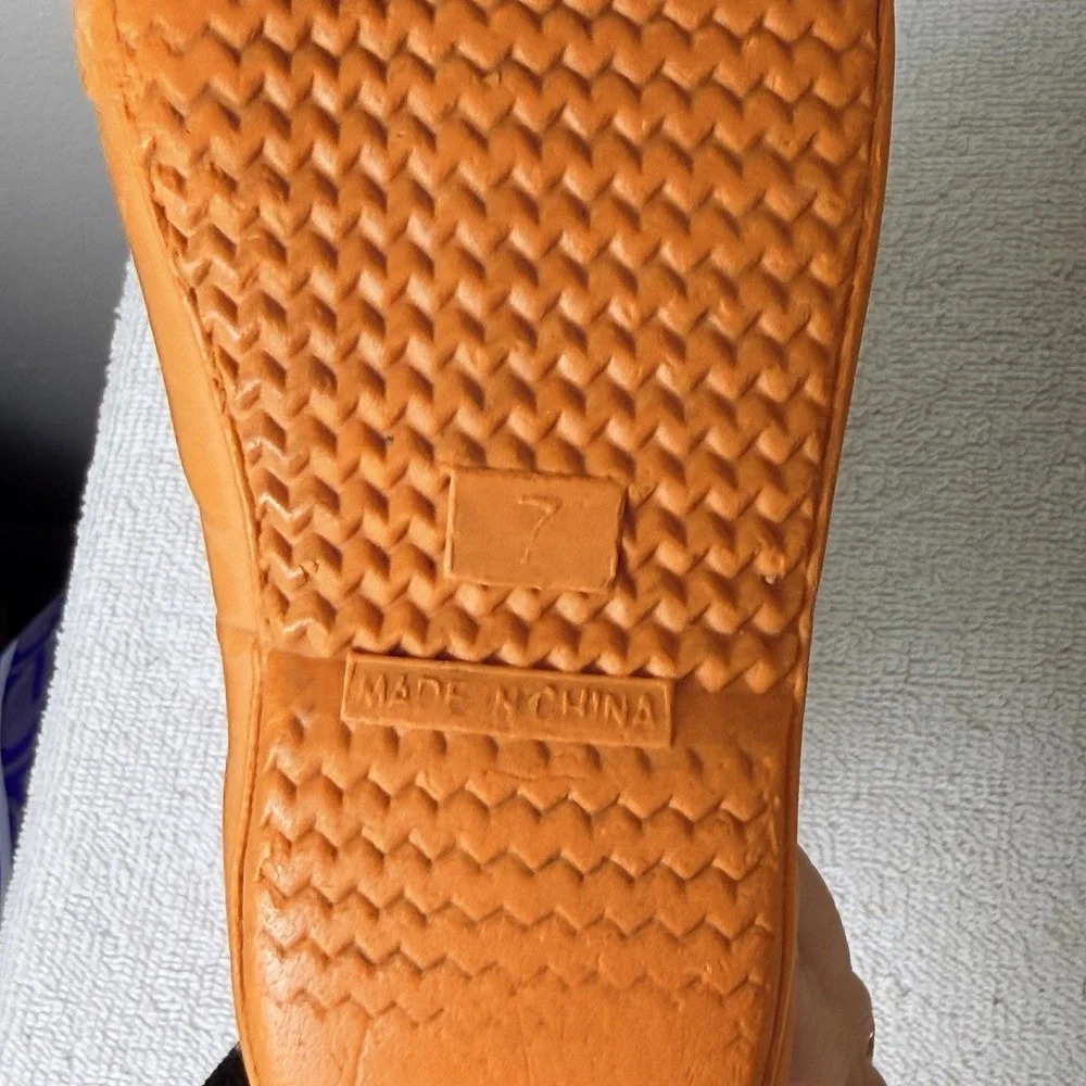 Kids Hunter Rubber Rain Boots-Yellow Green-Sz 8-Buckles-outdoors Puddles